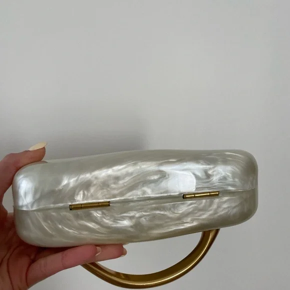 Amazon Pearlized White Clutch with Gold Accent - Picture 4 of 5